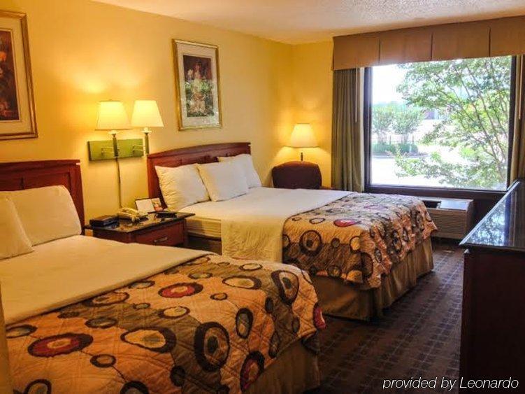 Regency Hotel & Conference Center 잭슨 외부 사진